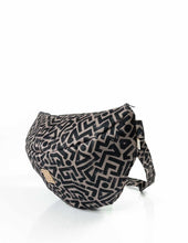 Φόρτωσε την φωτογραφία στο Gallery viewer, Τσάντα crossbody  The Banana Nairobi - LazyDayz 07112418